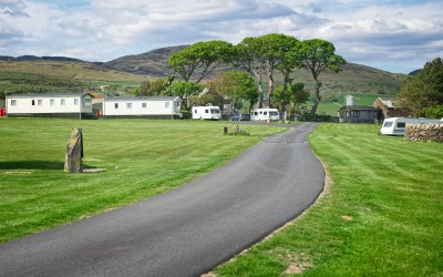 Mossyard top camping field