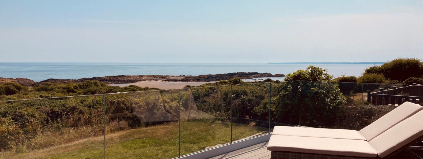 The Moorings decking loungers