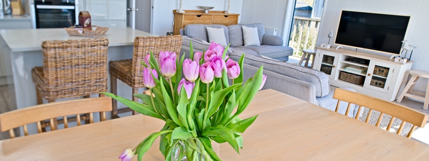 Barley Lodge dining area