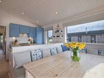 Bluebell Lodge living area