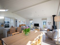 Barley Lodge living area
